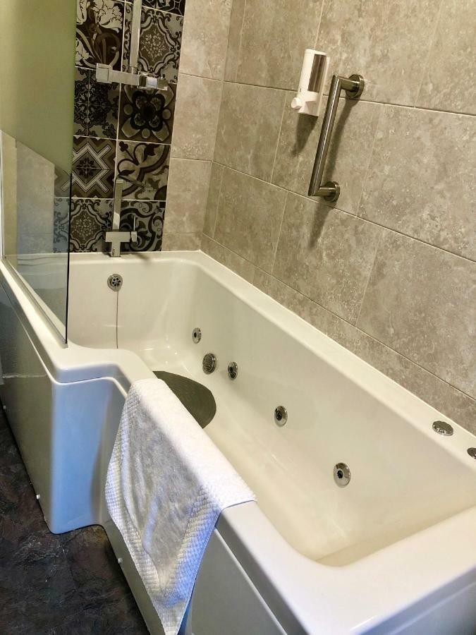 Stay Lytham Serviced Apartments Lytham St Annes Extérieur photo